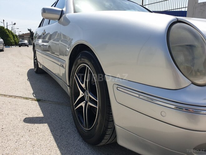 Mercedes E 240 1999, 3,880,000 km - 2.4 l - Bakı