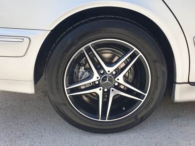 Mercedes E 240 1999, 3,880,000 km - 2.4 l - Bakı