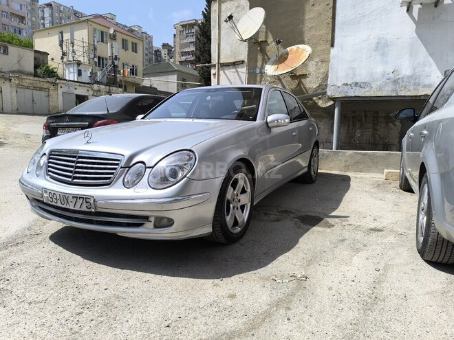 Mercedes E 270