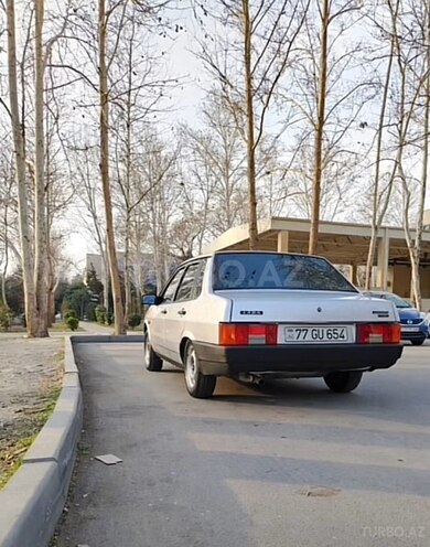 LADA (VAZ) 21099