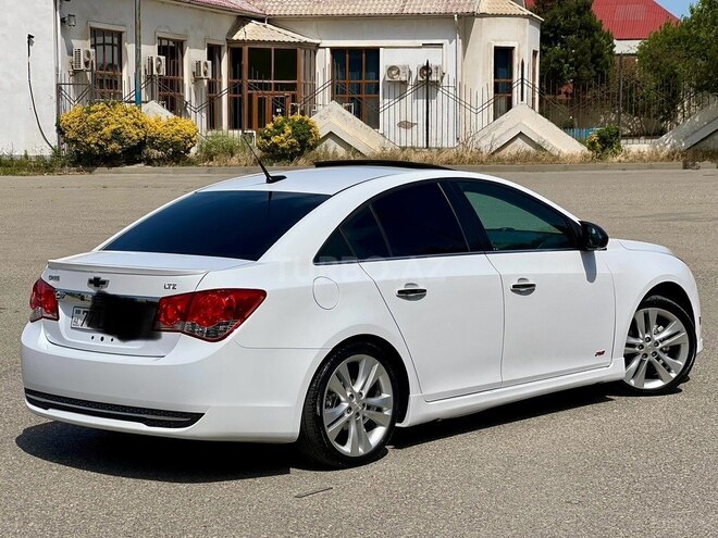 Chevrolet Cruze 2014, 242,684 km - 1.4 л - Sumqayıt
