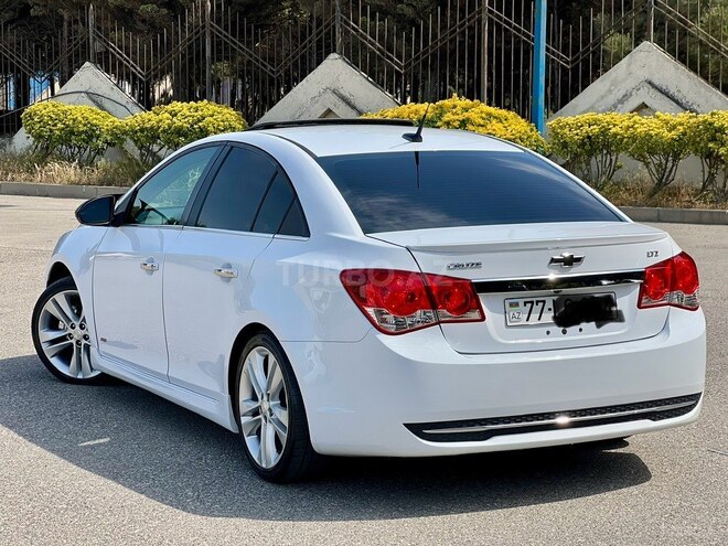 Chevrolet Cruze 2014, 242,684 km - 1.4 л - Sumqayıt