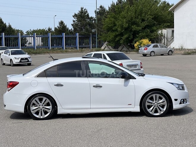 Chevrolet Cruze 2014, 242,684 km - 1.4 л - Sumqayıt