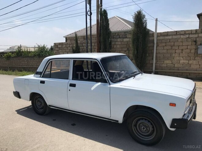 LADA (VAZ) 2107 2005, 99,000 km - 1.6 л - Bakı