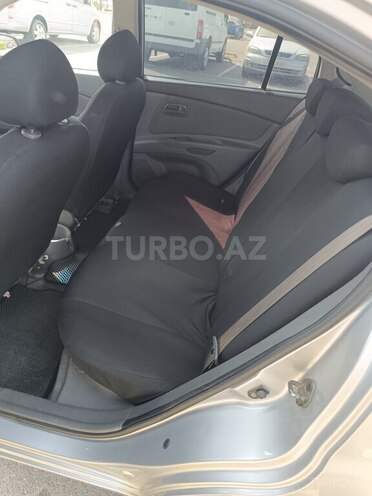 Kia Rio 2007, 320,000 km - 1.4 л - Bakı