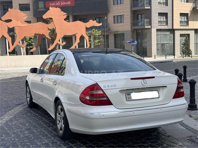 Mercedes E 240 2005, 286,000 km - 2.6 l - Bakı