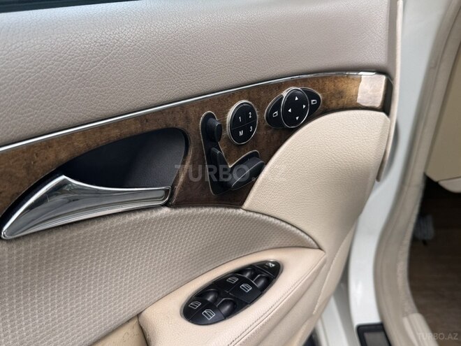 Mercedes E 240 2005, 286,000 km - 2.6 l - Bakı