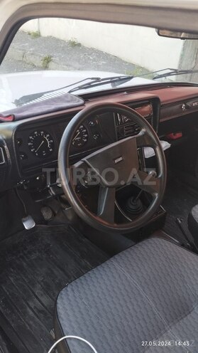 LADA (VAZ) 2107