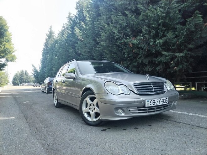 Mercedes C 220 d 2005, 291,000 km - 2.2 l - Qazax