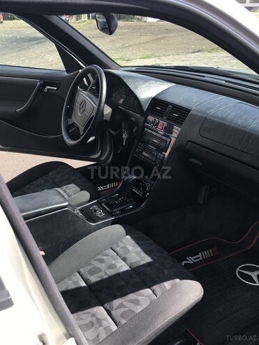 Mercedes C 200 1998, 282,000 km - 2.0 l - Gəncə