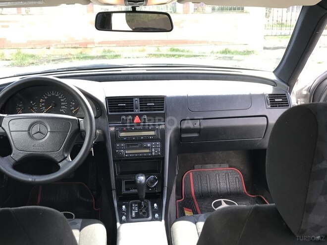 Mercedes C 200 1998, 282,000 km - 2.0 l - Gəncə