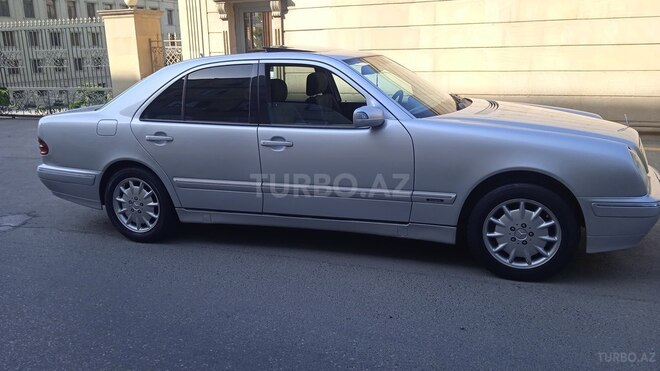 Mercedes E 220 d