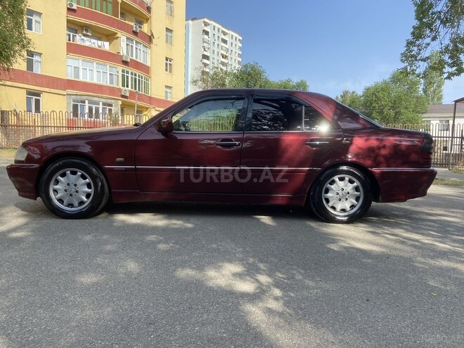 Mercedes C 220 d 1999, 289,000 km - 2.2 l - Sumqayıt