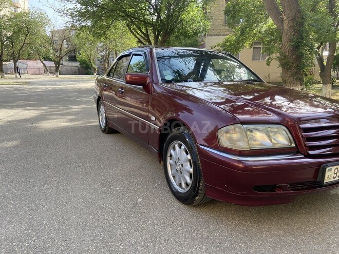 Mercedes C 220 d 1999, 289,000 km - 2.2 l - Sumqayıt