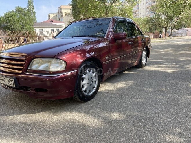Mercedes C 220 d 1999, 289,000 km - 2.2 l - Sumqayıt