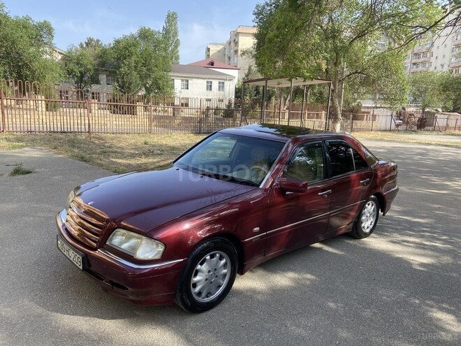 Mercedes C 220 d 1999, 289,000 km - 2.2 l - Sumqayıt