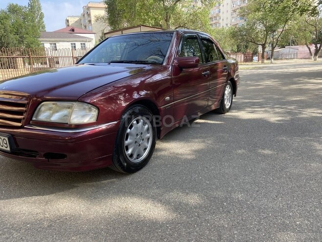 Mercedes C 220 d 1999, 289,000 km - 2.2 l - Sumqayıt