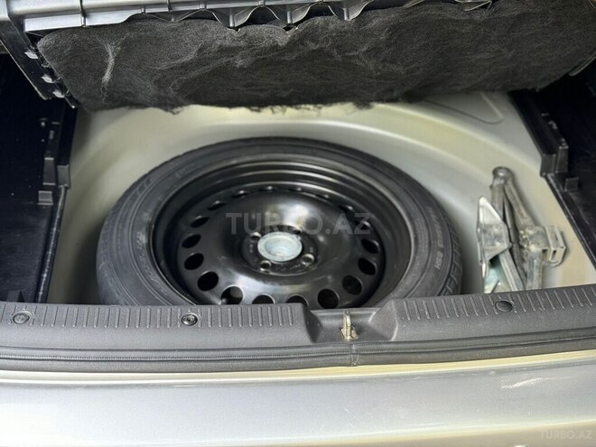 Toyota Corolla 2006, 265,000 km - 1.4 l - Bakı