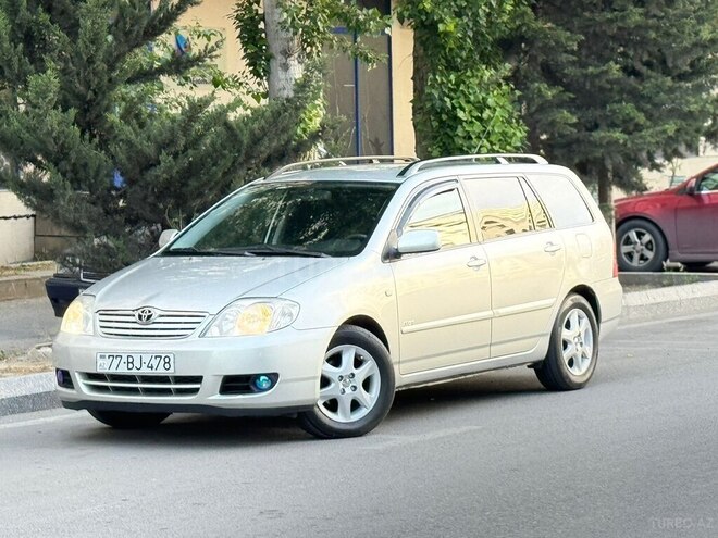 Toyota Corolla 2006, 265,000 km - 1.4 l - Bakı