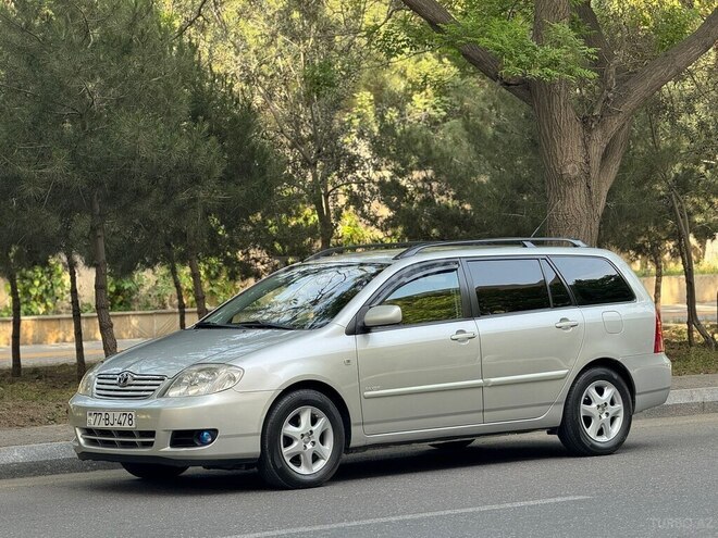 Toyota Corolla 2006, 265,000 km - 1.4 l - Bakı