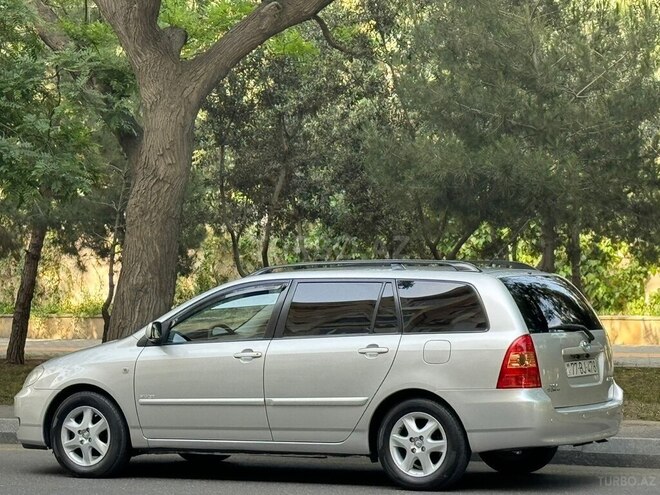 Toyota Corolla 2006, 265,000 km - 1.4 l - Bakı