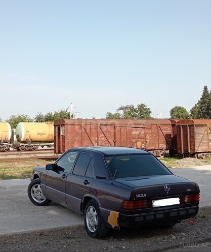 Mercedes 190 1991, 253,377 km - 2.0 l - Bərdə