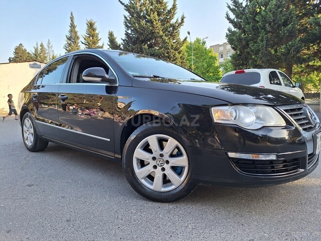 Volkswagen Passat 2006, 411,080 km - 2.0 l - Bakı