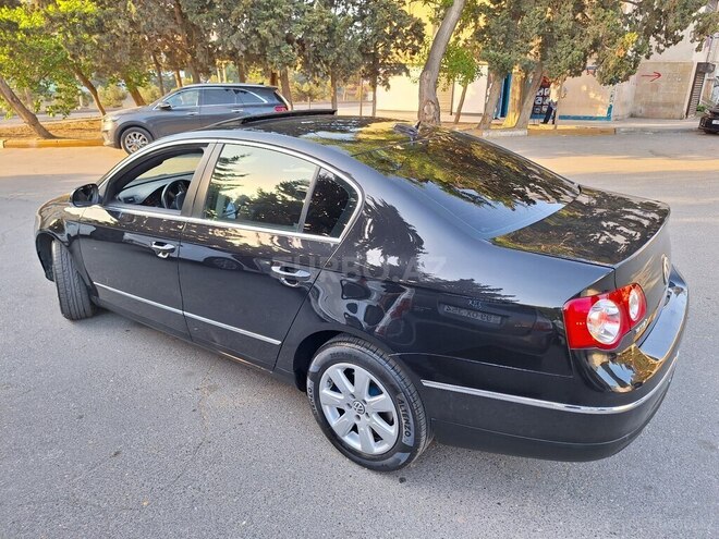 Volkswagen Passat 2006, 411,080 km - 2.0 l - Bakı