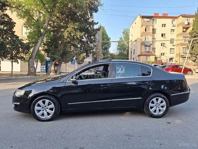 Volkswagen Passat 2006, 411,080 km - 2.0 l - Bakı