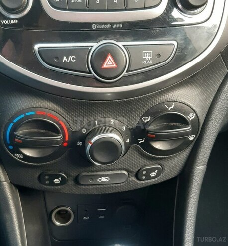 Hyundai Accent 2015, 157,000 km - 1.4 l - Bakı