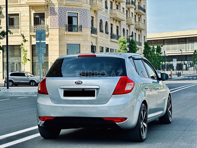 Kia Ceed 2011, 235,000 km - 1.6 l - Bakı