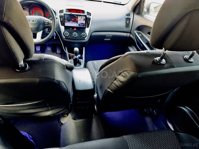 Kia Ceed 2011, 235,000 km - 1.6 l - Bakı