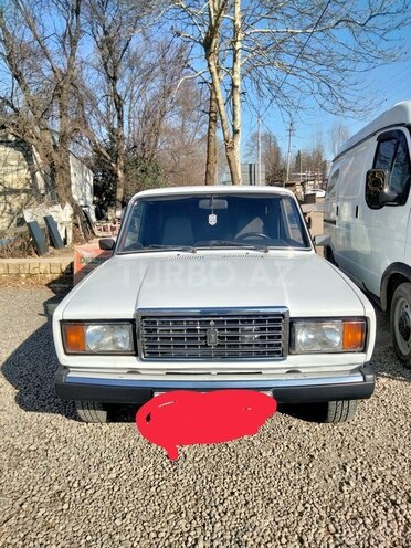 LADA (VAZ) 2107