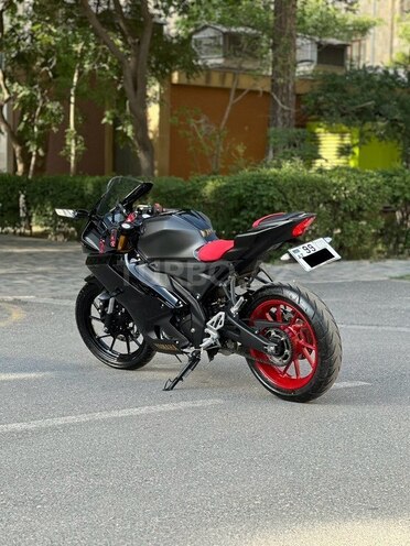 Yamaha R15 V4 2023, 2,700 km - 0.2 l - Bakı