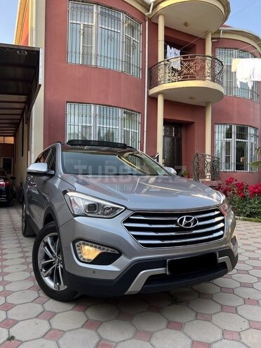 Hyundai Grand Santa Fe