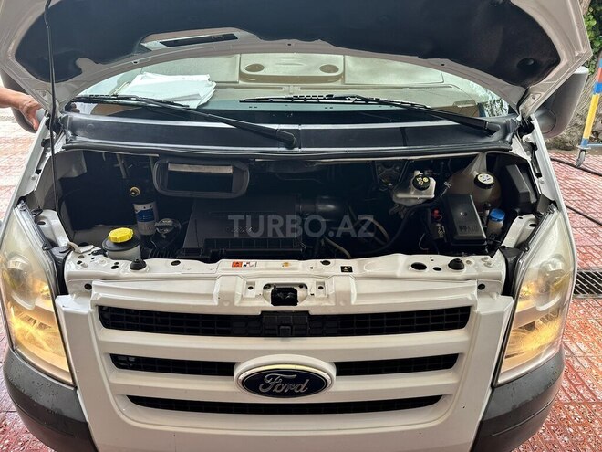Ford Transit 2010, 203,000 km - 2.2 л - Bakı