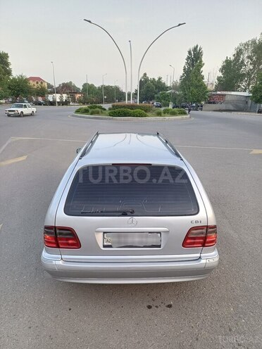 Mercedes E 220 d 2000, 317,000 km - 2.2 l - Bakı