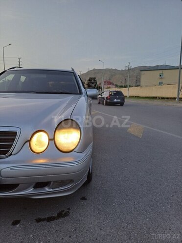 Mercedes E 220 d 2000, 317,000 km - 2.2 l - Bakı