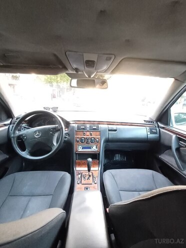 Mercedes E 220 d 2000, 317,000 km - 2.2 l - Bakı