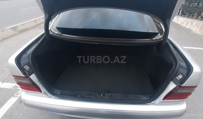 Mercedes E 240 2000, 360,000 km - 2.4 l - Bakı
