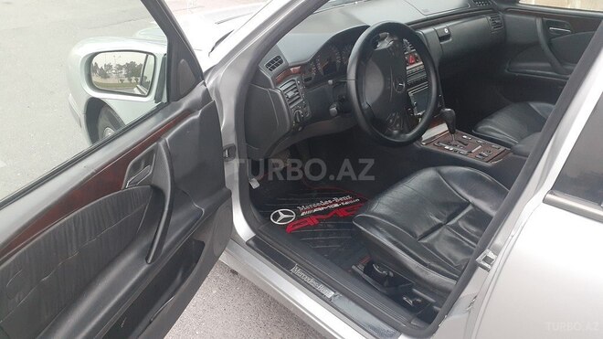 Mercedes E 240 2000, 360,000 km - 2.4 l - Bakı