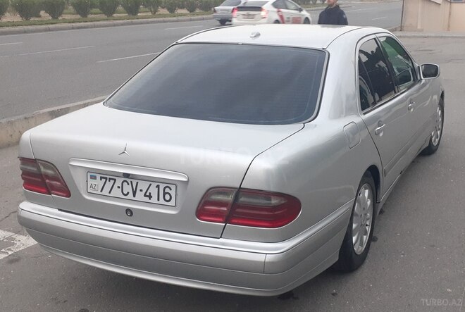 Mercedes E 240 2000, 360,000 km - 2.4 l - Bakı