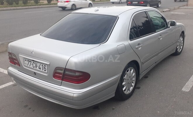 Mercedes E 240 2000, 360,000 km - 2.4 l - Bakı