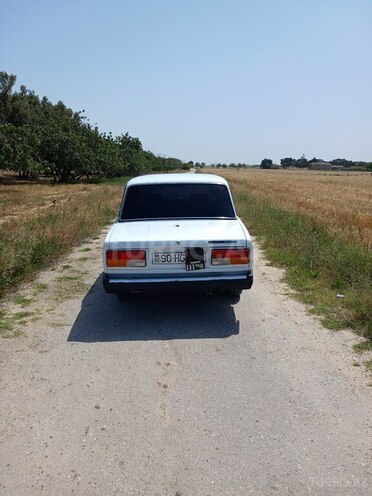 LADA (VAZ) 2107