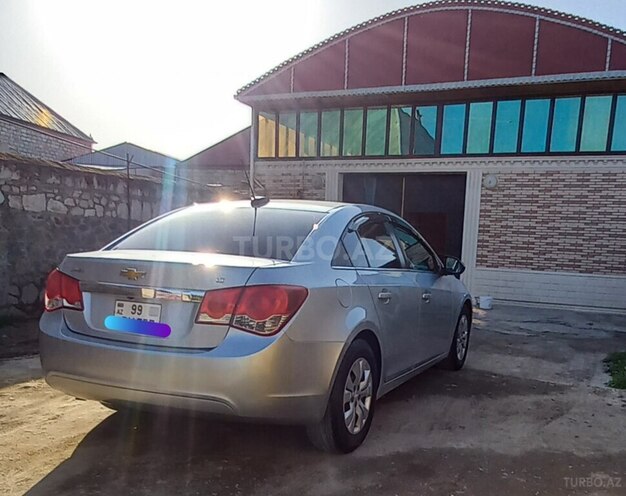 Chevrolet Cruze 2015, 185,000 km - 1.4 l - Şəmkir