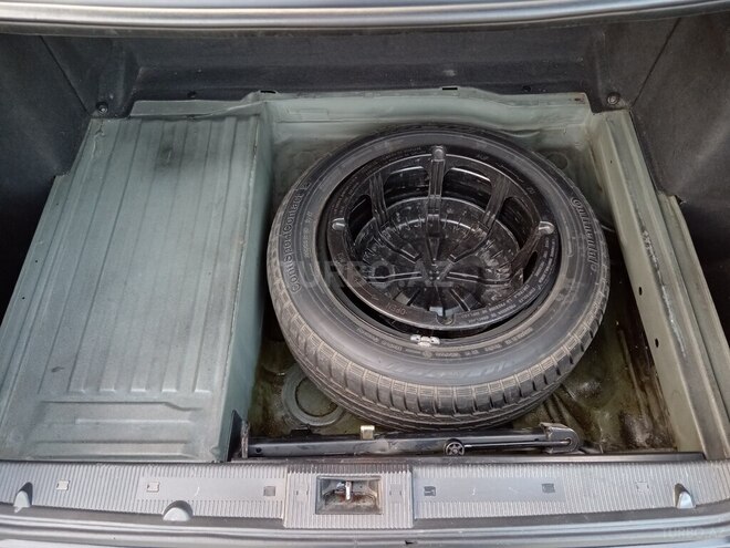 Mercedes E 270 2001, 747,500 km - 2.7 l - Sumqayıt