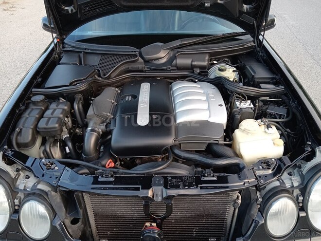 Mercedes E 270 2001, 747,500 km - 2.7 l - Sumqayıt