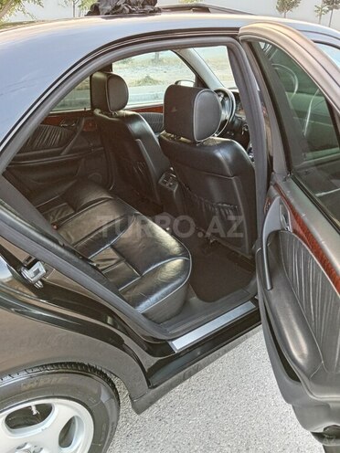 Mercedes E 270 2001, 747,500 km - 2.7 l - Sumqayıt