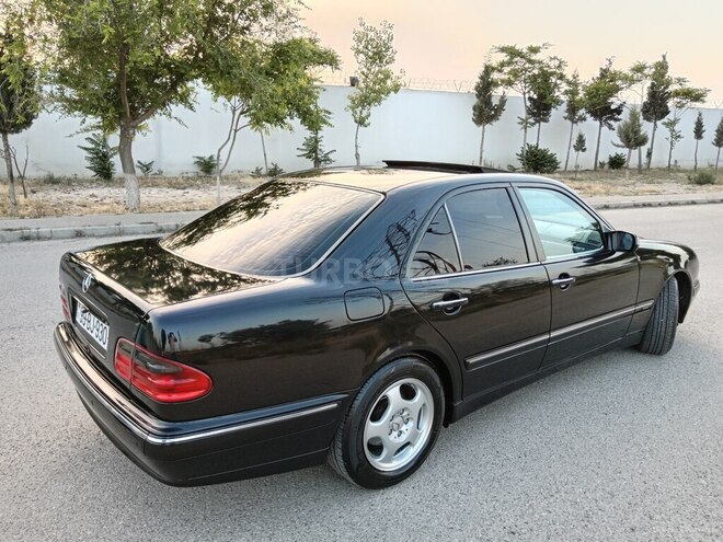 Mercedes E 270 2001, 747,500 km - 2.7 l - Sumqayıt