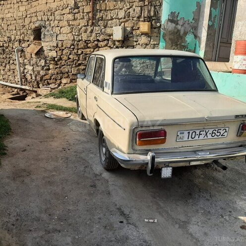 LADA (VAZ) 2103